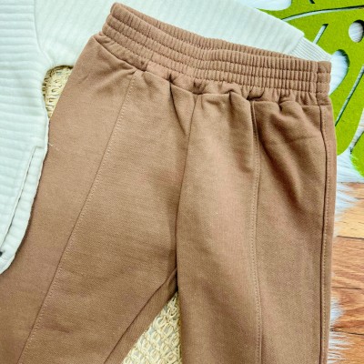 Conj. Casaco Matelasse Raposa e Calça de Moletom - Areia e Areia